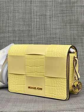 NWT Michael Kors Mercer  BUTTERCUP Croc-Embossed Leather Crossbody Bag